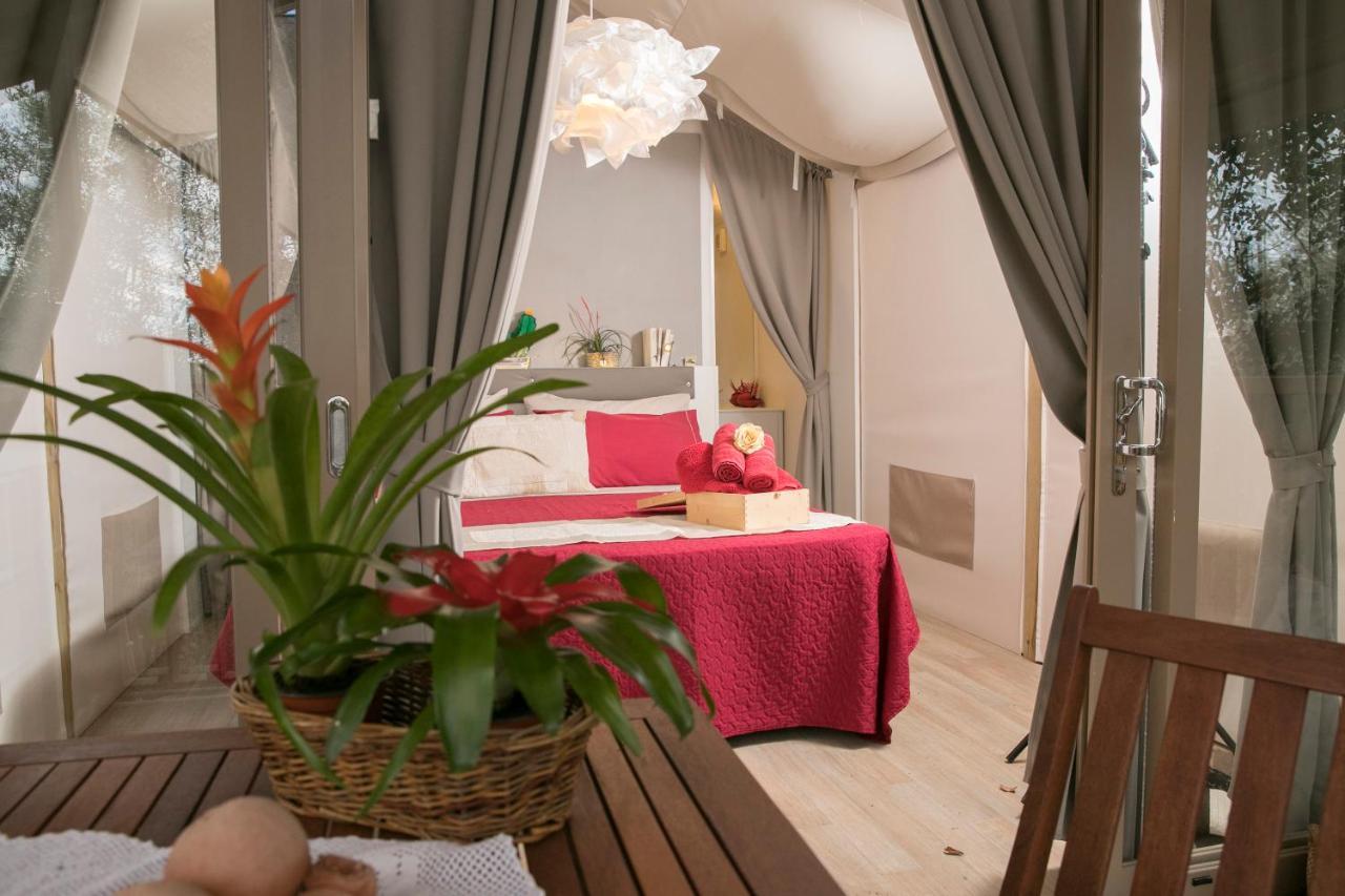 Ciriga Sicily Glamping Resort Santa Maria Del Focallo Exterior foto